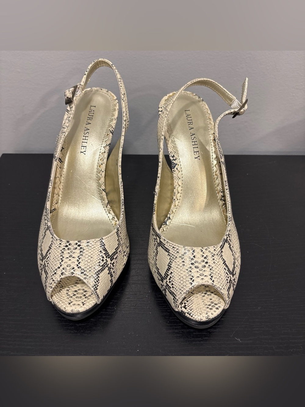 Laura Ashley Cream and Black Snake-Print Peep-Toe Slingback Heels Sz 9 EUC